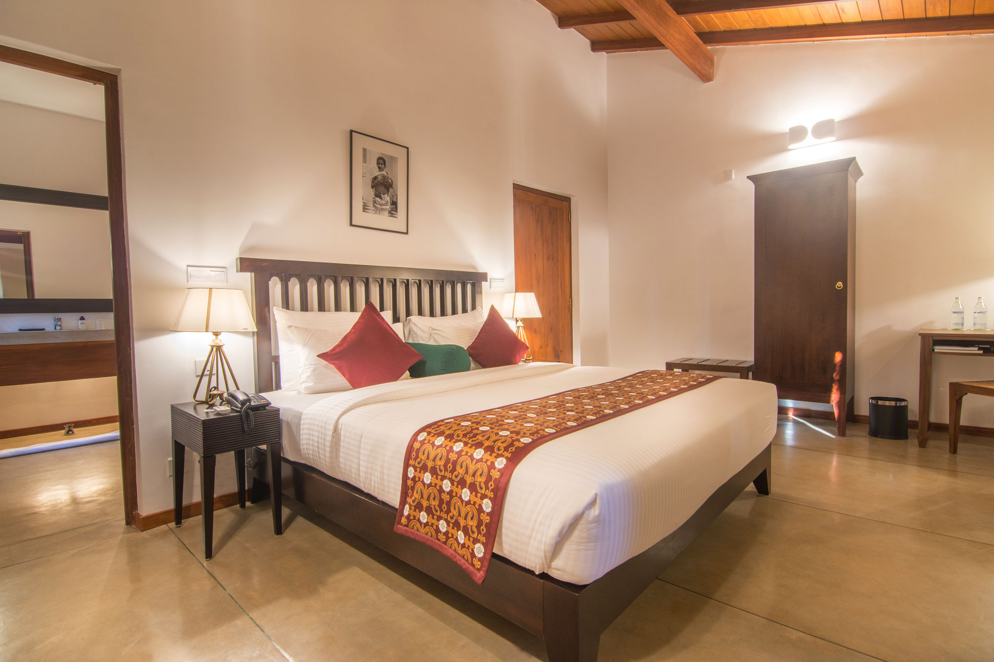 Kings Pavilion Luxury Hotel Канді Екстер'єр фото